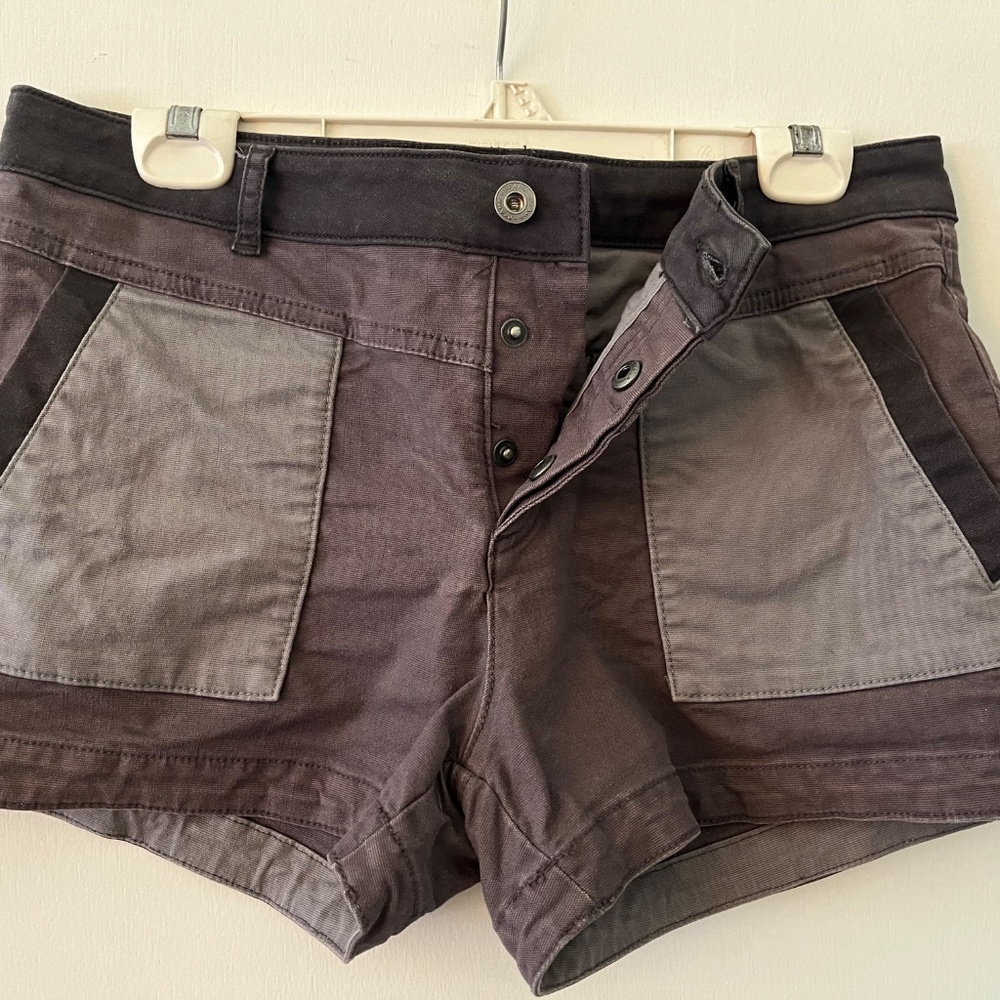 Prana Kittle Shorts Size 10 - Picture 4 of 5